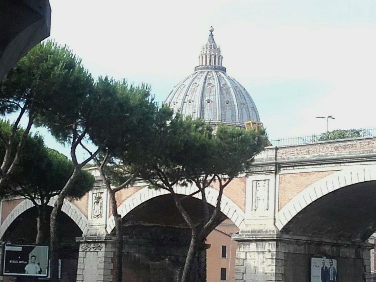 Apartment Interno 9 A San Pietro Rom